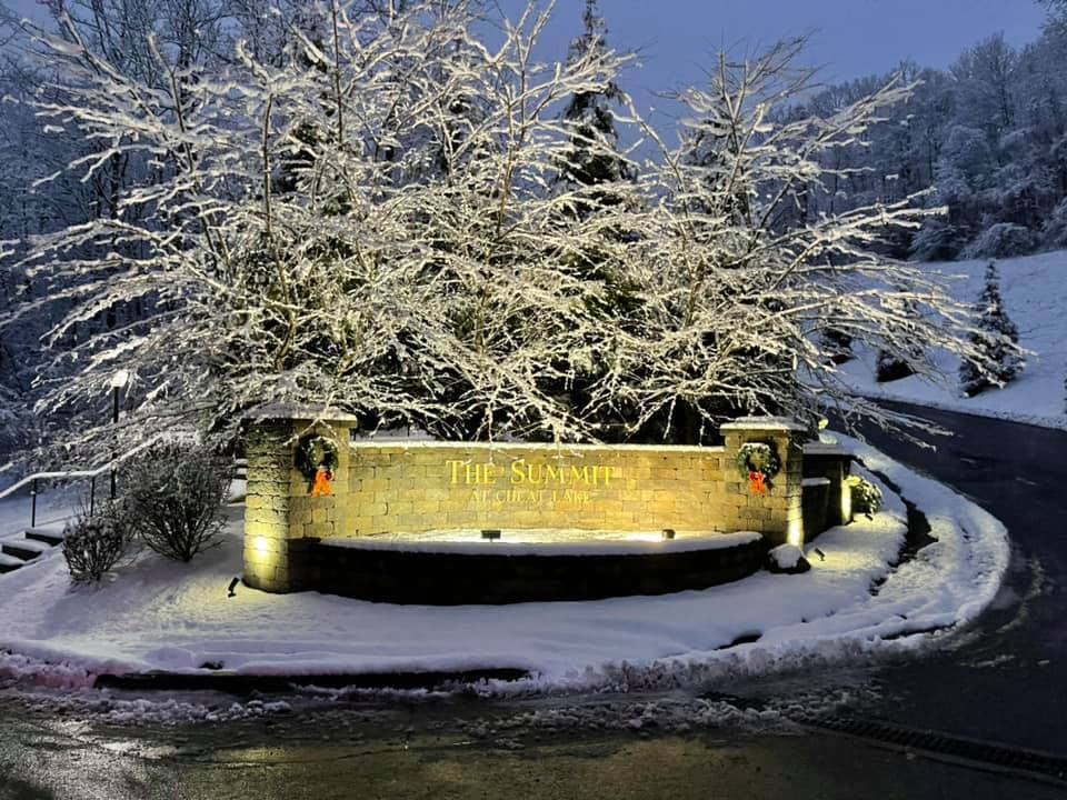 <a href="https://summithoa.neighborhood.online/hoa/documents">Document Library</a> 7a87171c-bed9-48f5-88c8-ea424d198335.jpg